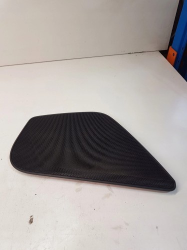 MASKOWNICA GŁOŚNIKA AUDI A6 C7 PRAWY P 4G0035420
