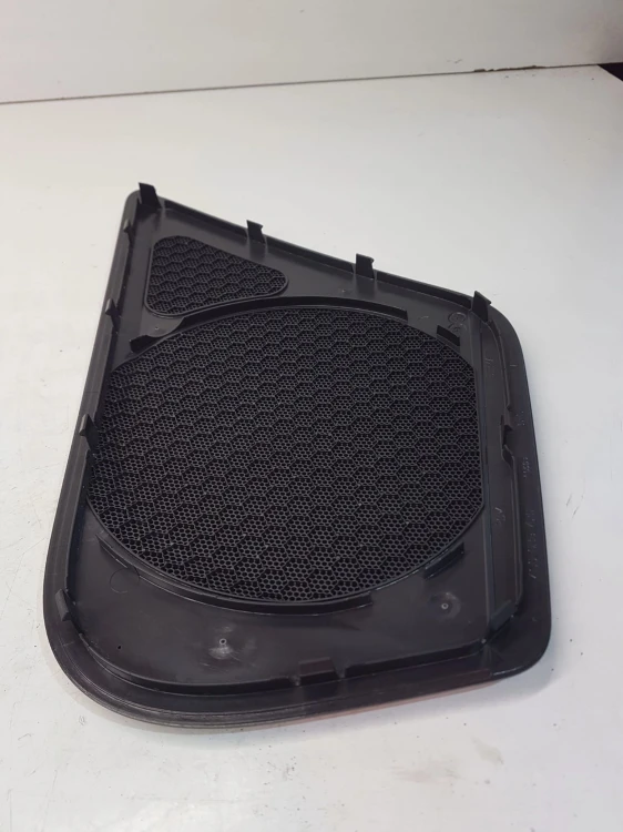 MASKOWNICA GŁOŚNIKA AUDI A6 C7 PRAWY P 4G0035420