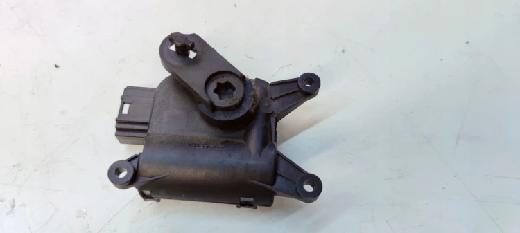 SILNICZEK NAGRZEWNICY AUDI A3 8P VOLKSWAGEN SEAT SKODA 1K0907511B