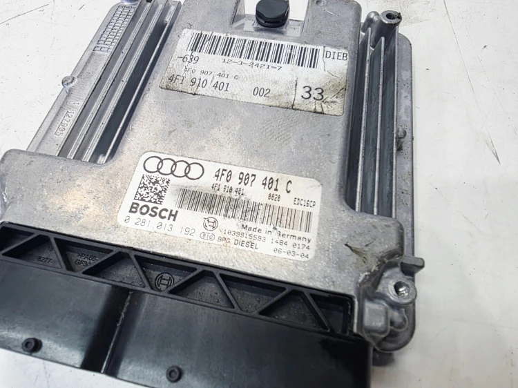 KOMPUTER STEROWNIK SILNIKA AUDI A6 C6 2.7 TDI 4F0907401C 4F1910401