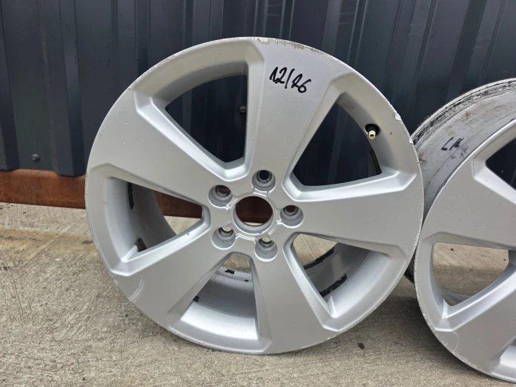 FELGA FELGI VW AUDI A3 A4 A6 ITP 7.5J R17 ET51 8V0601025BK 12/26 KOMPLET