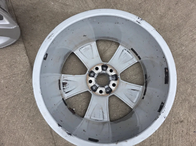 FELGA FELGI VW AUDI A3 A4 A6 ITP 7.5J R17 ET51 8V0601025BK 12/26 KOMPLET
