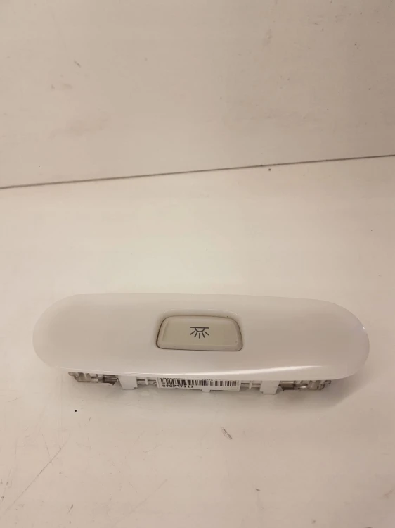 LAMPKA PODSUFITKI AUDI A4 B8 A5 8T0947111