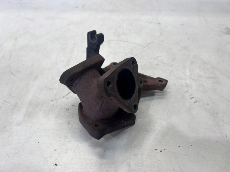 ŁĄCZNIK KOLEKTORA WYDECHOWEGO AUDI A6 C6 2.7 BPP 059131799L