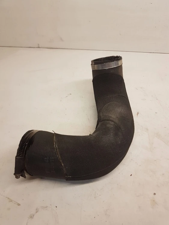RURA WĄŻ INTERCOOLERA AUDI A6 C7 3.0 4G0145709S