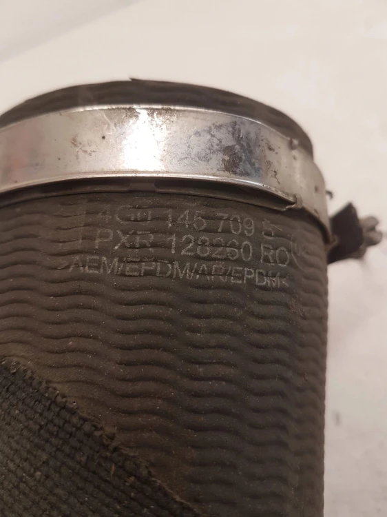 RURA WĄŻ INTERCOOLERA AUDI A6 C7 3.0 4G0145709S