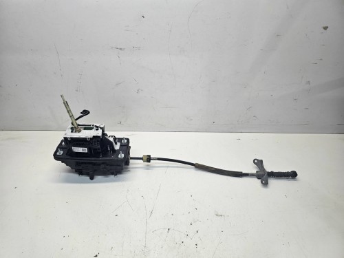 WYBIERAK BIEGÓW LEWAREK AUDI Q5 8R 8R1713041D