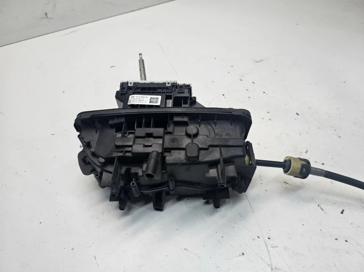 WYBIERAK BIEGÓW LEWAREK AUDI Q5 8R 8R1713041D