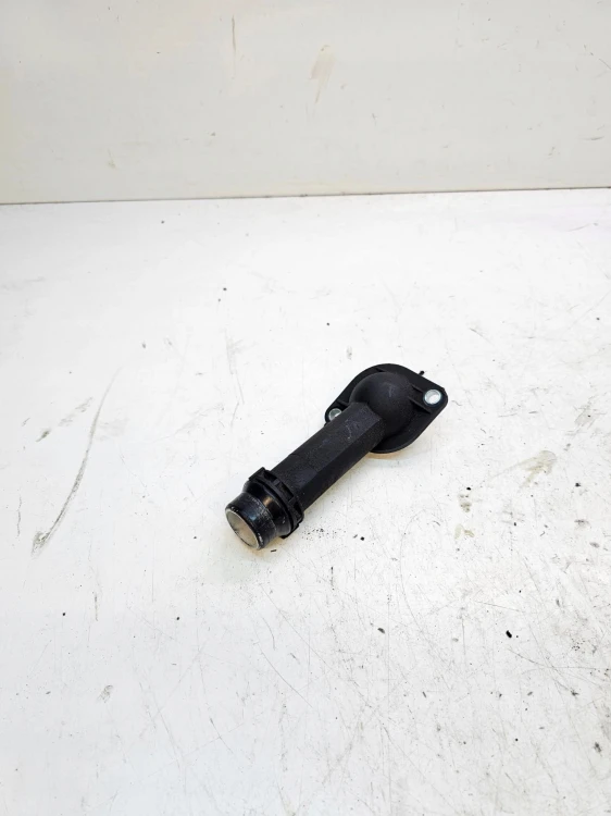 KRÓCIEC WODY AUDI A4 B7 2.0 TDI BPW 038121121G