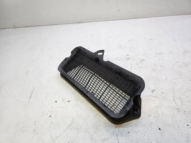 WLOT DOLOT POWIETRZA AUDI A3 8V VW SEAT SKODA 5Q0819479