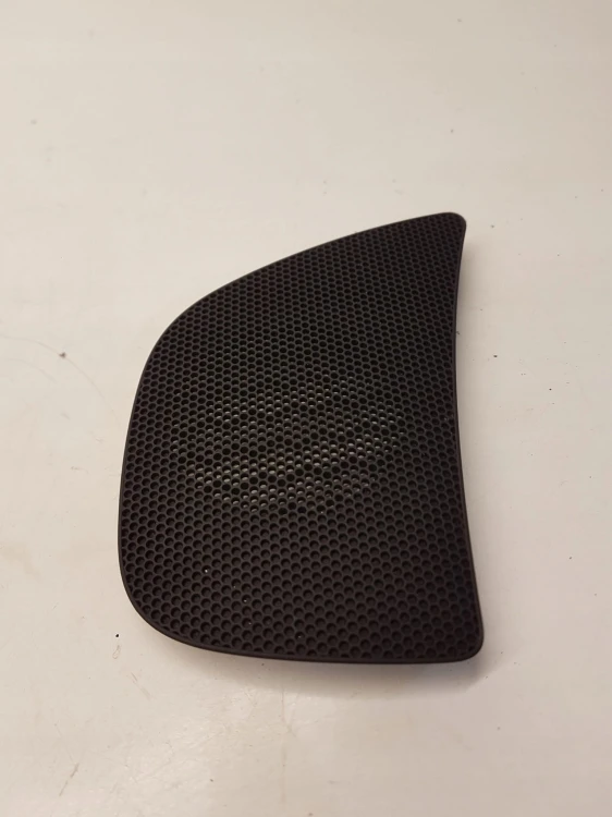 MASKOWNICA GŁOŚNIKA AUDI A6 C7 PRAWY P 4G0857228