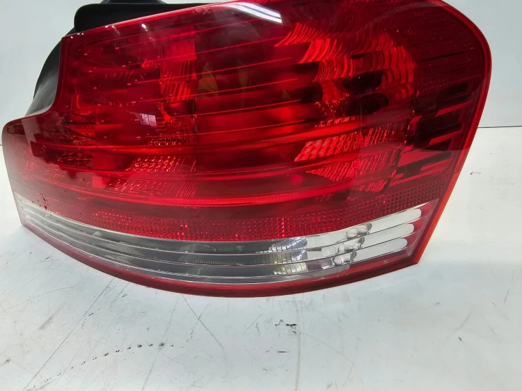 LAMPA PRAWY TYŁ BMW 1 CABRIO E88 63214869810