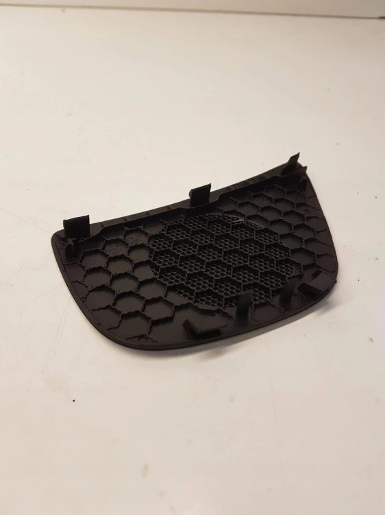 MASKOWNICA GŁOŚNIKA AUDI A6 C7 PRAWY P 4G0857228