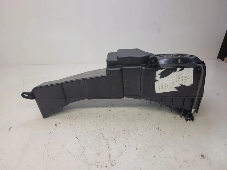 OBUDOWA TUBY TUBA BOSE AUDI A6 C7 AVANT 4G9035382A