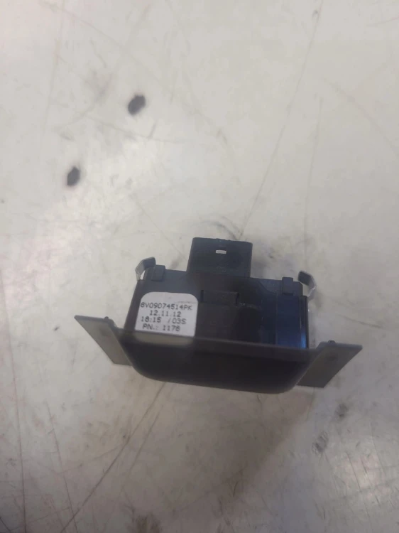 CZUJNIK NASŁONECZNIENIA AUDI A3 S3 8V 8V0907451