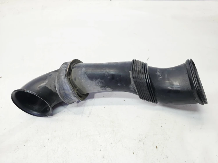WLOT DOLOT POWIETRZA AUDI Q7 4L 4.2 TDI 7L6128609C