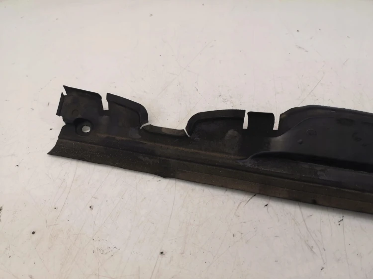 KIEROWNICA POWIETRZA AUDI A6 C7 A7 4G0121292E