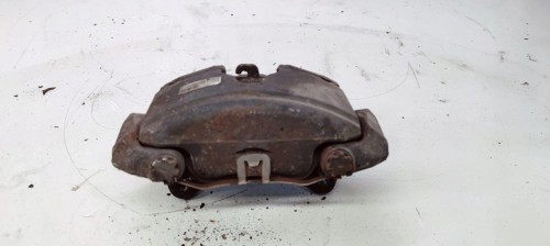ZACISK HAMULCOWY PRAWY PRZÓD AUDI A4 A5 8K0106AC