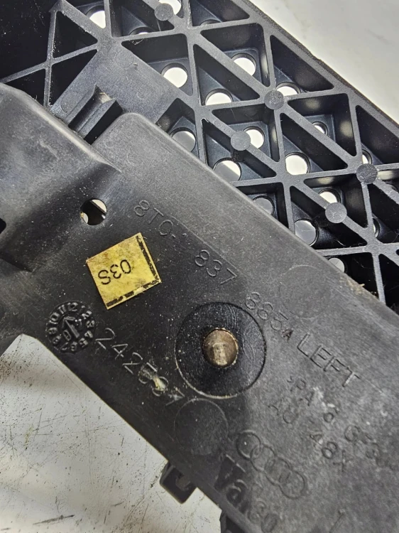 KLAMKA LEWA AUDI A4 B8 A5 8T Q5 LY9B 8T0837885A *