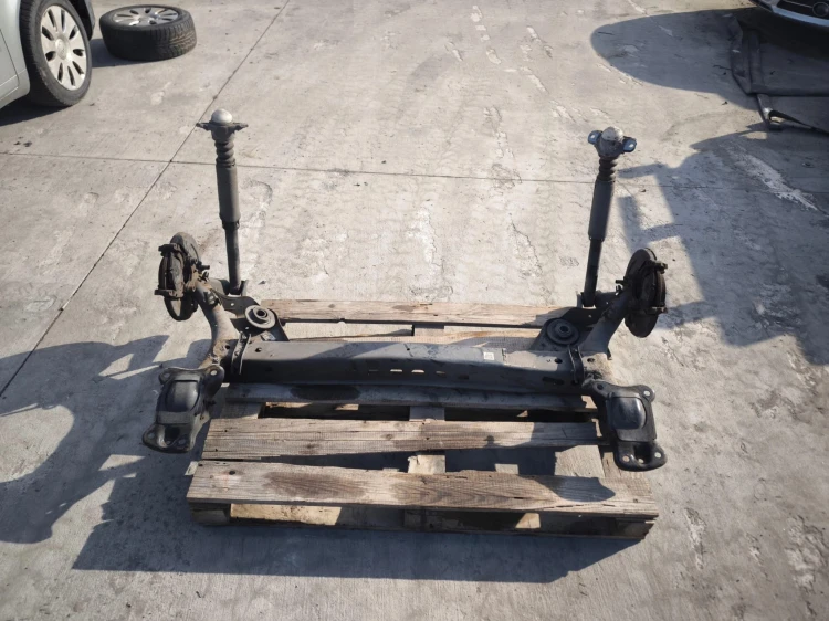 SANKI WÓZEK TYŁ KOMPLET AUDI A3 8V VW SEAT SKODA 5Q0501049 ORYGINAŁ KOMPLET