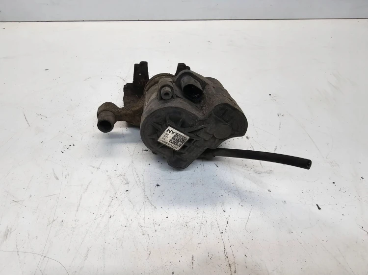 ZACISK HAMULCOWY LEWY TYŁ AUDI A3 8V VW SEAT SKODA 5Q0615405AM