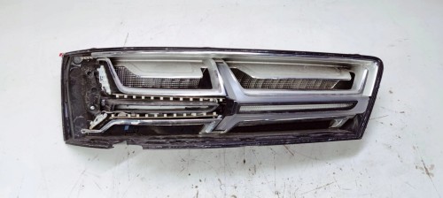 LAMPA LEWY TYŁ AUDI Q7 4M 4M0945093D USZKODZONA
