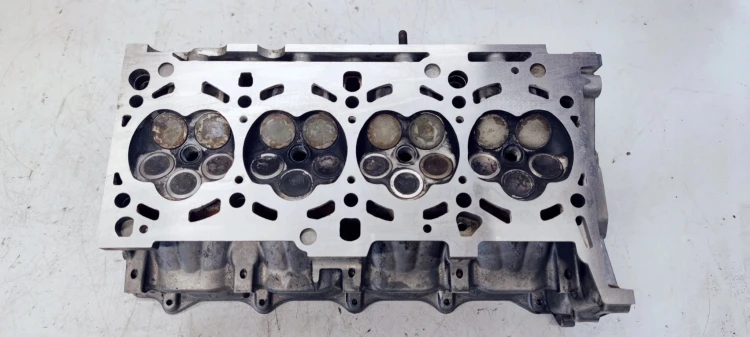 GŁOWICA LEWA AUDI A4 B6 B7 A6 4.2 BBK 079103737H