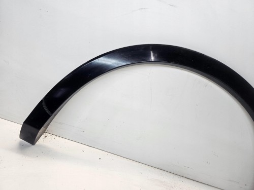 LISTWA BŁOTNIKA LEWY TYŁ AUDI Q3 8U 8U0853817A CZARNY POŁYSK