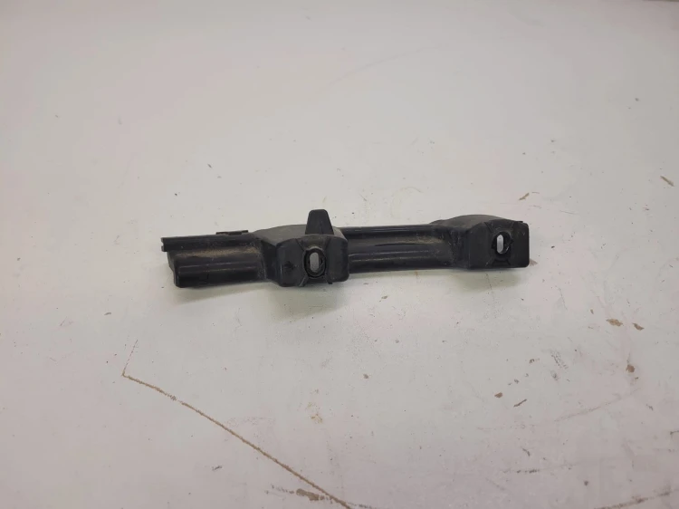 ŚLIZG ZDERZAKA LEWY TYŁ AUDI A8 D4 4H0807365A