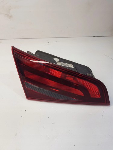 LAMPA LEWY TYŁ KLAPA AUDI A3 8V 5D 8V4945093