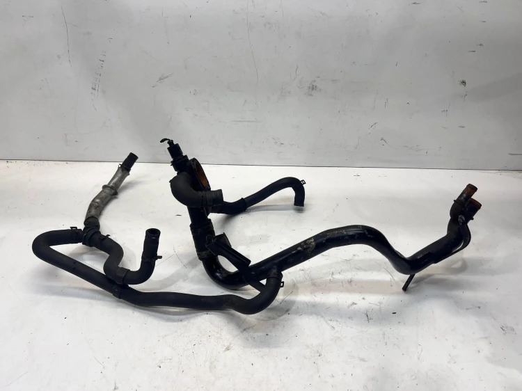 PRZEWÓD RURA WĄŻ WODY VW CRAFTER 03L121131P
