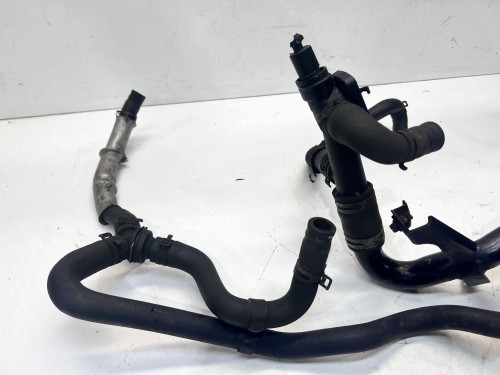 PRZEWÓD RURA WĄŻ WODY VW CRAFTER 03L121131P