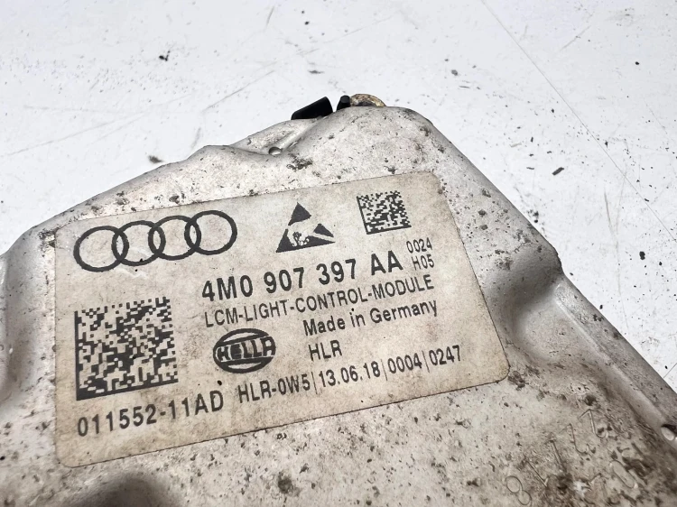 PRZETWORNICA MODUŁ LED AUDI A4 B9 A5 4M0907397AA