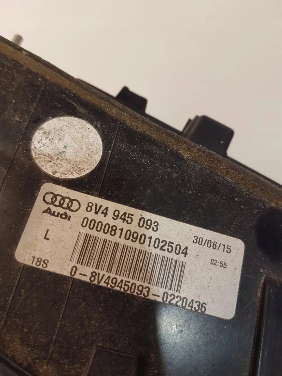 LAMPA LEWY TYŁ KLAPA AUDI A3 8V 5D 8V4945093