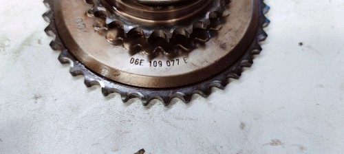 KOŁO ZĘBATE ROZRZĄDU AUDI A6 C6 3.0TFSI 06E109289