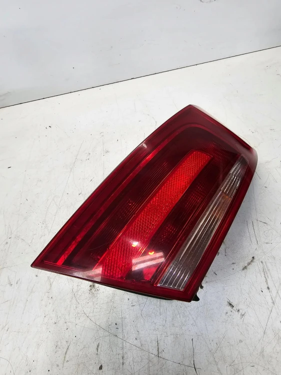 LAMPA LEWY TYŁ AUDI A5 8T SPORTBACK 8T8945095E