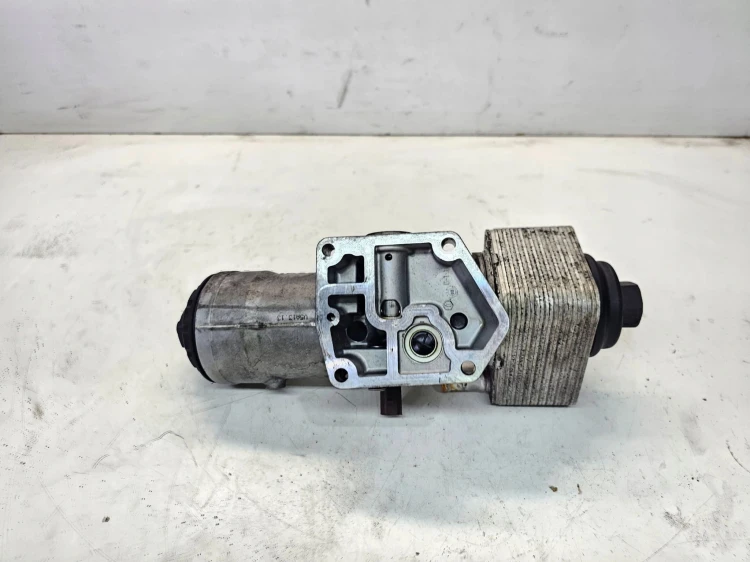 OBUDOWA FILTRA OLEJU AUDI VW SEAT SKODA 045115389E