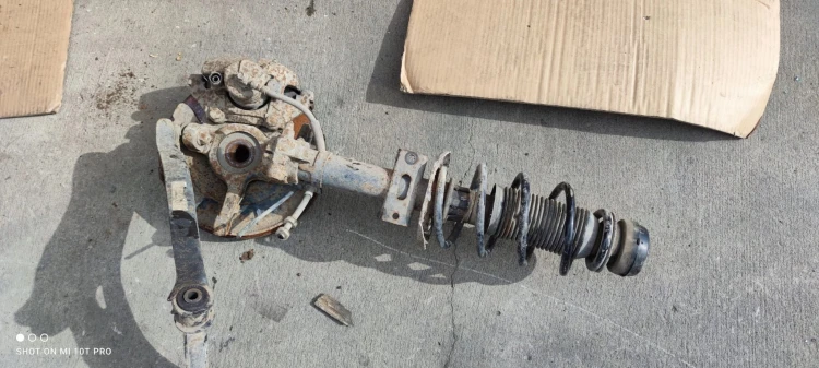 ZWROTNICA PRAWA AUDI A1 LIFT VW SKODA KOMPELT 1***