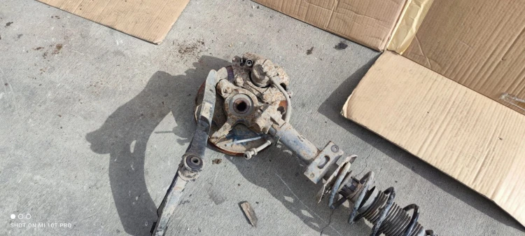ZWROTNICA PRAWA AUDI A1 LIFT VW SKODA KOMPELT 1***