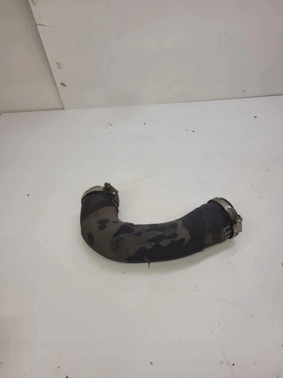 RURA WĄŻ INTERCOOLERA AUDI Q5 8R 2.0 8R0145709H
