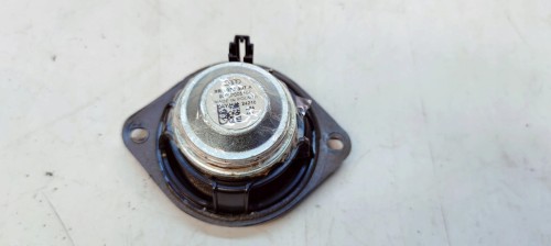 GŁOŚNIK Z DESKI CENRTALNY BANG & OLUFSEN AUDI Q5 8R 8R0035397A