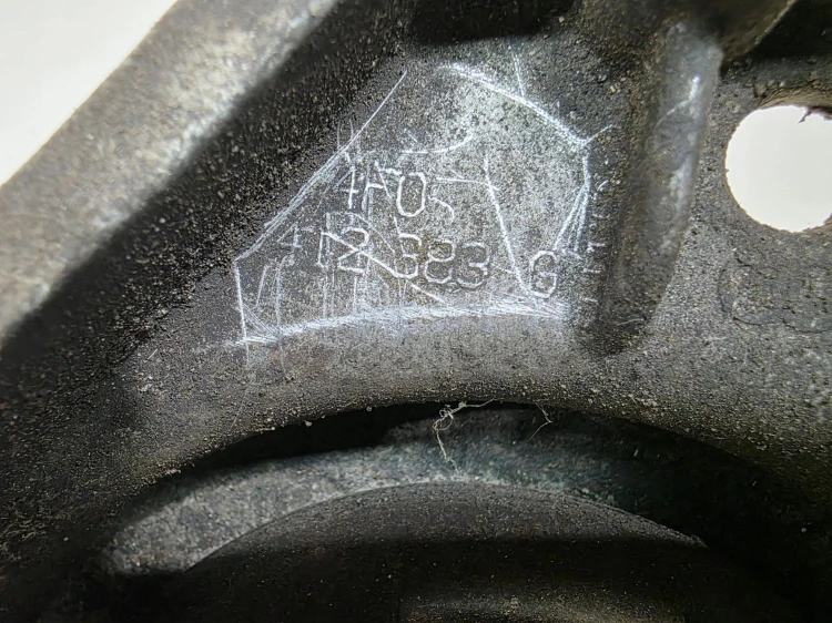MOCOWANIE GÓRNE AMORTYZATORA AUDI A6 C6 4F0412383G