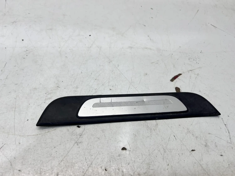 LISTWA PROGOWA LEWY TYŁ AUDI A3 8V4 SPORTBACK 8V4853557A 1/26