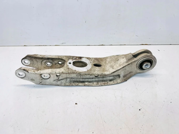 WAHACZ TYŁ DOLNY AUDI Q5 FY 80A 80A505311B