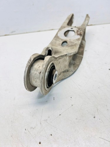 WAHACZ TYŁ DOLNY AUDI Q5 FY 80A 80A505311B