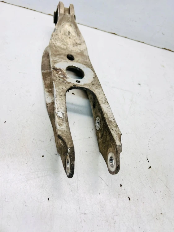 WAHACZ TYŁ DOLNY AUDI Q5 FY 80A 80A505311B