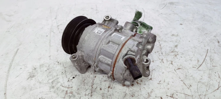 SPRĘŻARKA KLIMATYZACJI AUDI A4 B9 A5 8W5820803A
