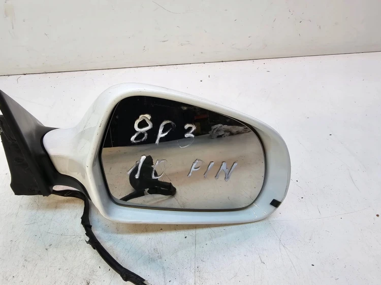 LUSTERKO PRAWY PRZÓD AUDI A3 8P LIFT 8P3 LY9C 10-PIN UK