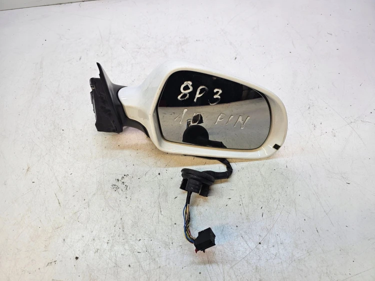 LUSTERKO PRAWY PRZÓD AUDI A3 8P LIFT 8P3 LY9C 10-PIN UK