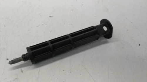ŚRUBA UCHWYT LAMPY AUDI A4 B7 B8 AVANT 8E0945246B